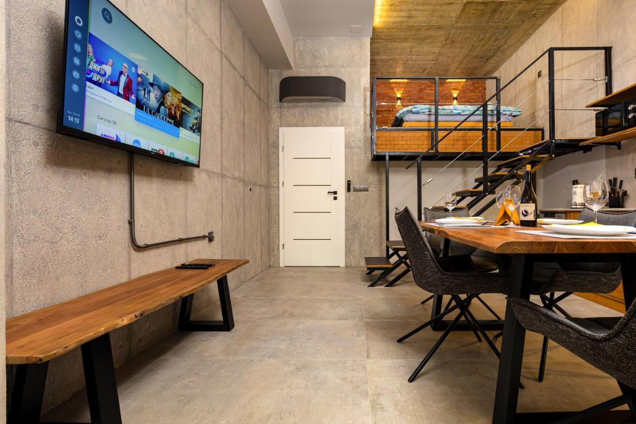 Industrial-Style 2Bd Loft With Parking Spot By Flat Mаnager Apartment Plovdiv Exterior photo